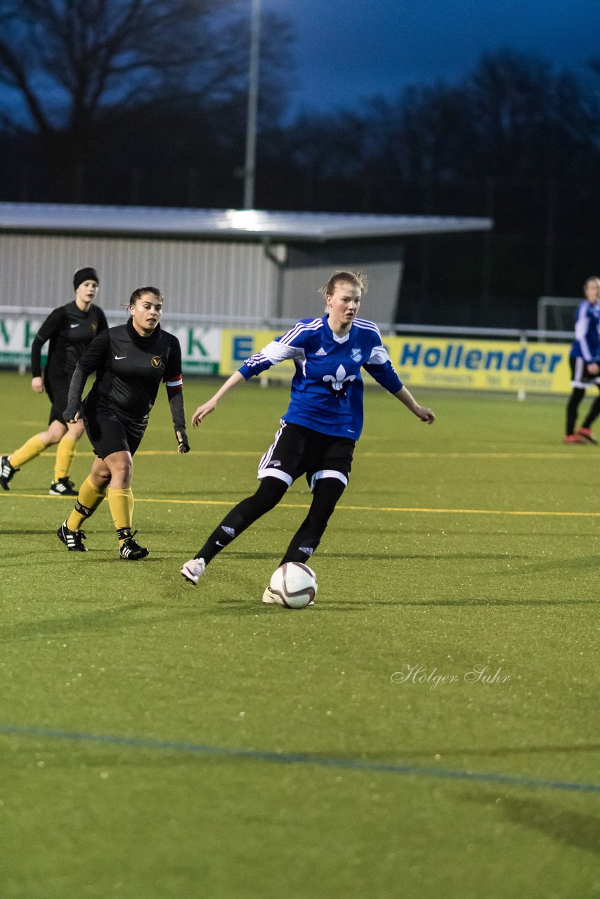 Bild 394 - Frauen Union Tornesch - Victoria : Ergebnis: 4:2